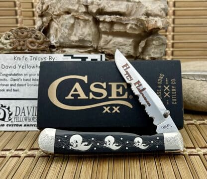 David Yellowhorse Onyx Halloween Trapperlock Knife