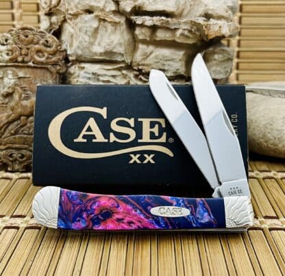 Scrolled Pink Sapphire Trapper Pocket Knife
