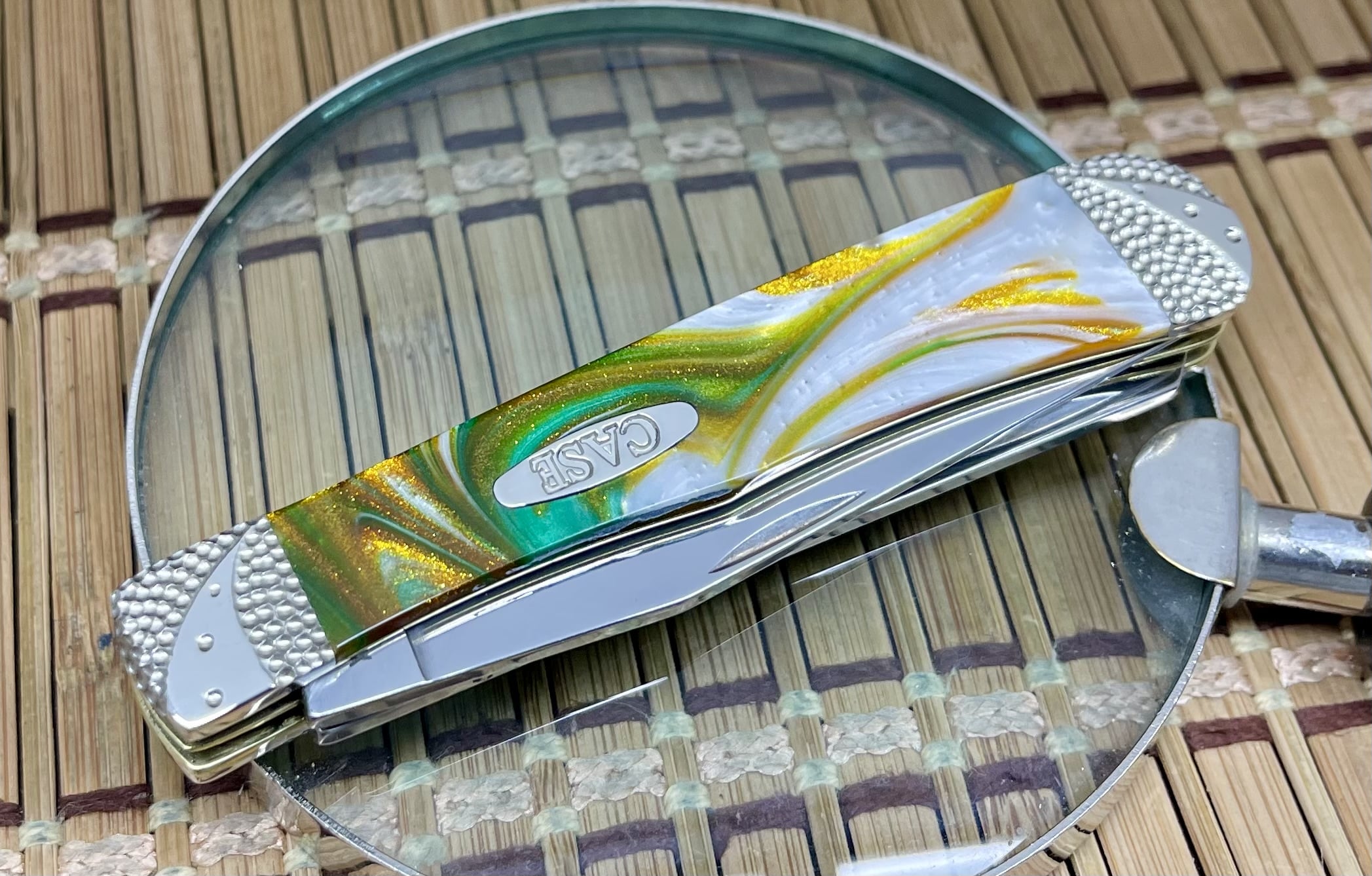 Case XX USA Custom Emerald River Engraved Trapper Pocket Knife - Image 2