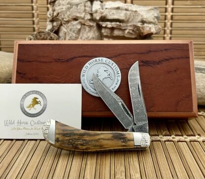 Case Wild Horse Custom Saddlehorn Knife | J. Kidd