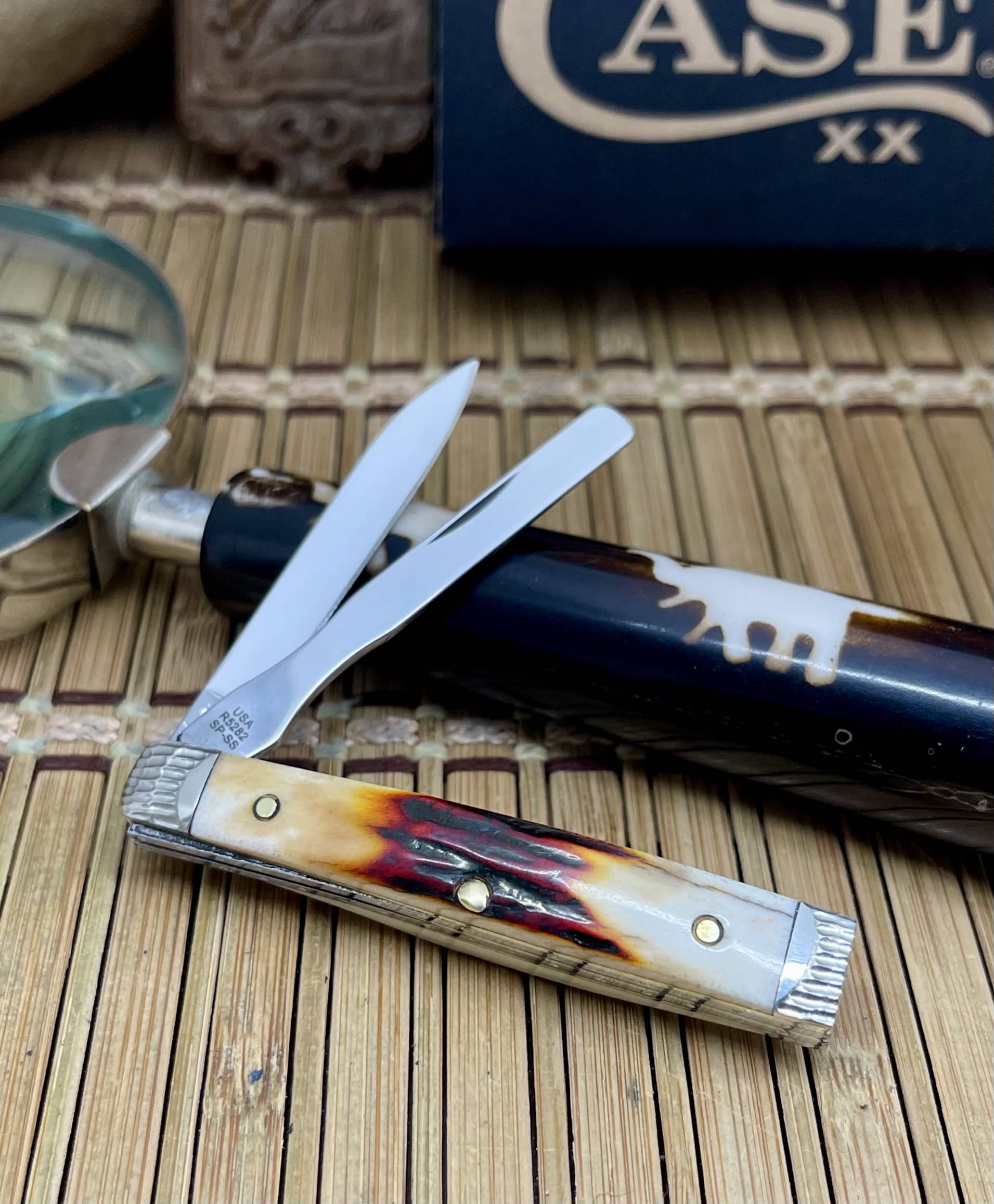 Case XX USA Custom Genuine Red Stag Engraved Baby Doc Pocket Knife #09 - Image 4