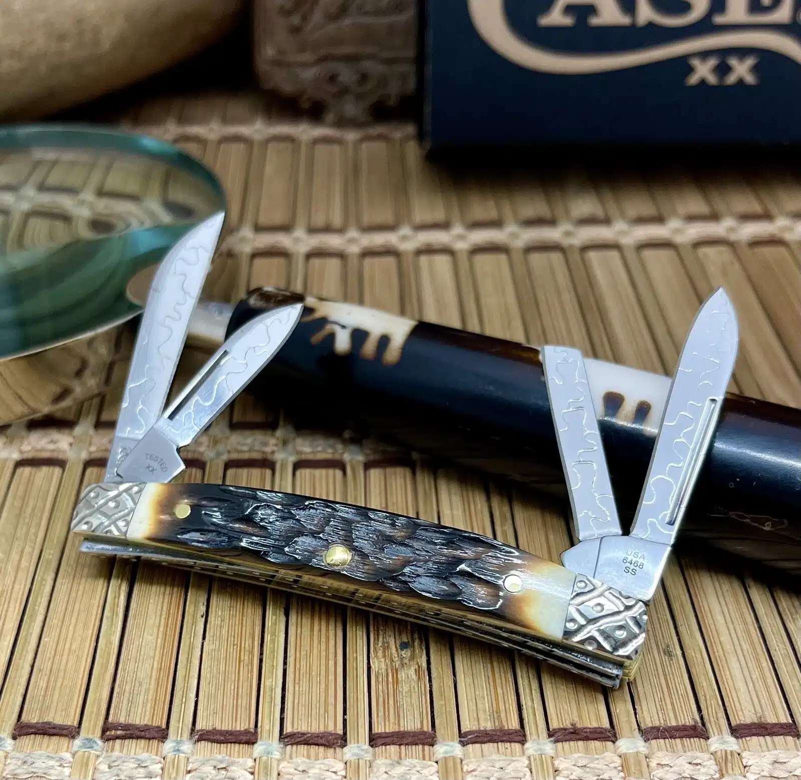 Case XX Small Congress Hand-Fired Peachseed Amber Bone Pocket Knife #16/100 - Image 4