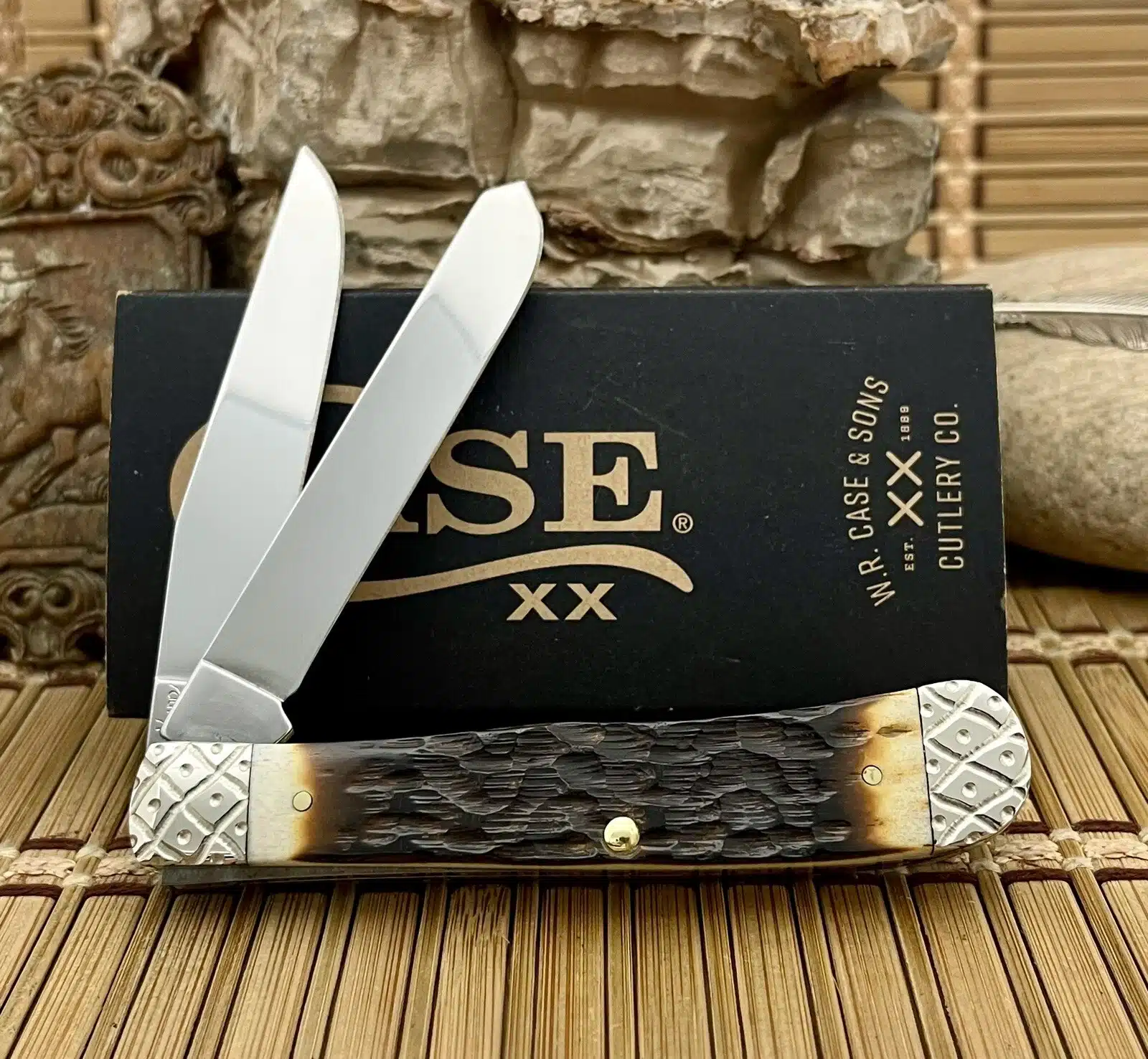 Case XX Trapper Hand-Fired Peachseed Amber Bone Pocket Knife #28/100 - Image 4