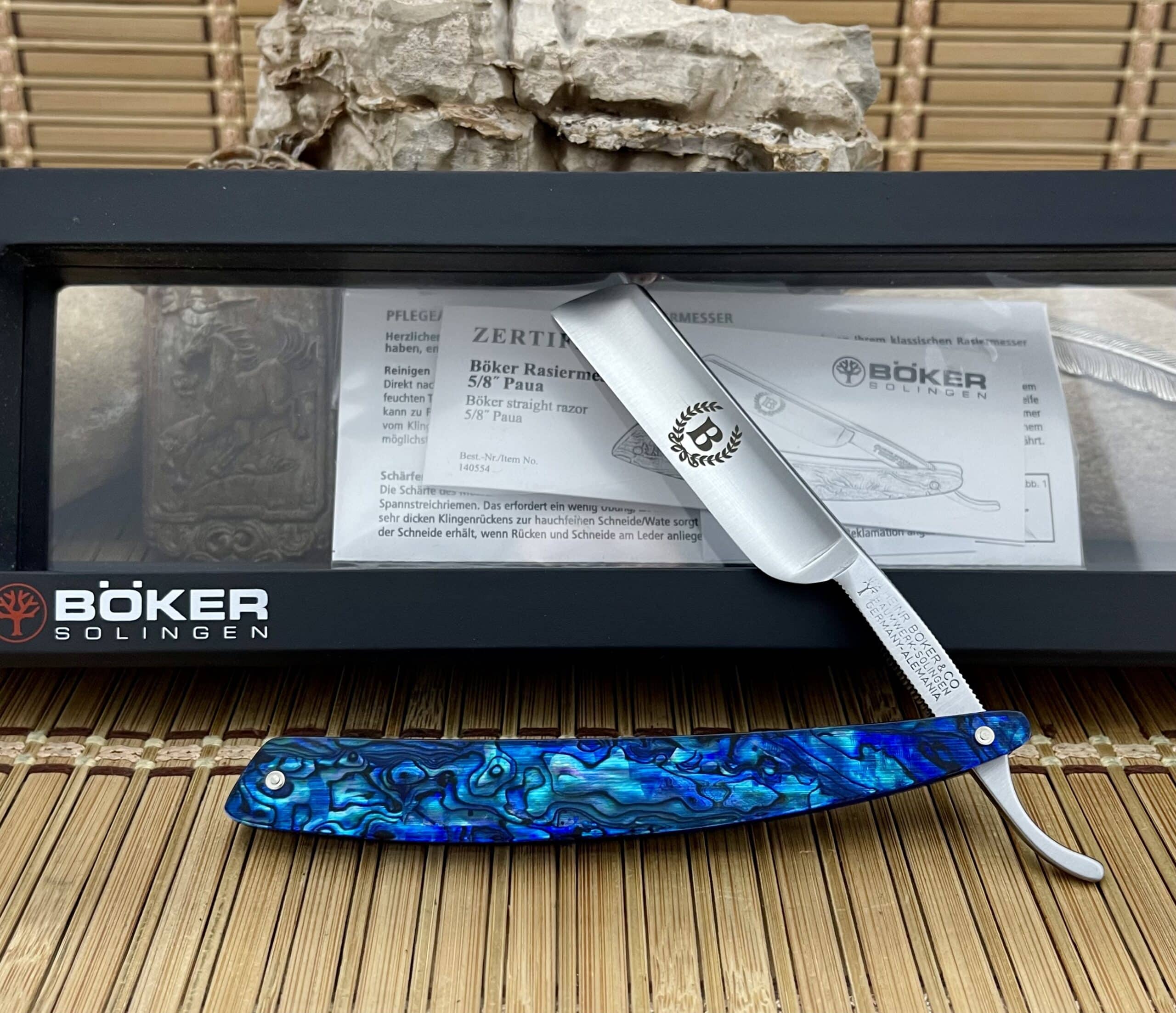 Exquisite boker paua abalone straight razor 5/8 carbon