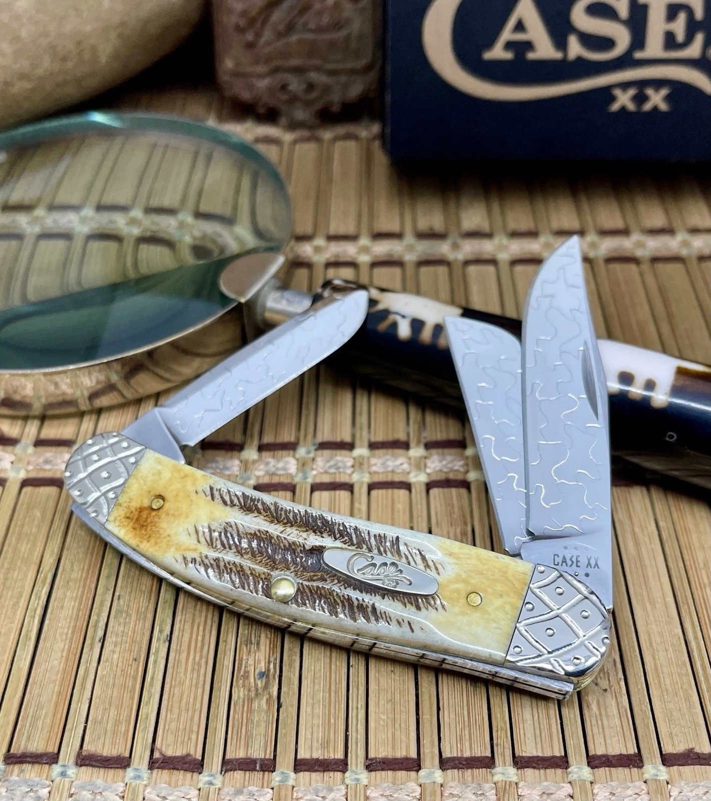 Amazing Custom Case XX 6.5 Bone Stag Engraved Bolsters Sowbelly Pocket Knife #044/100 - Image 2
