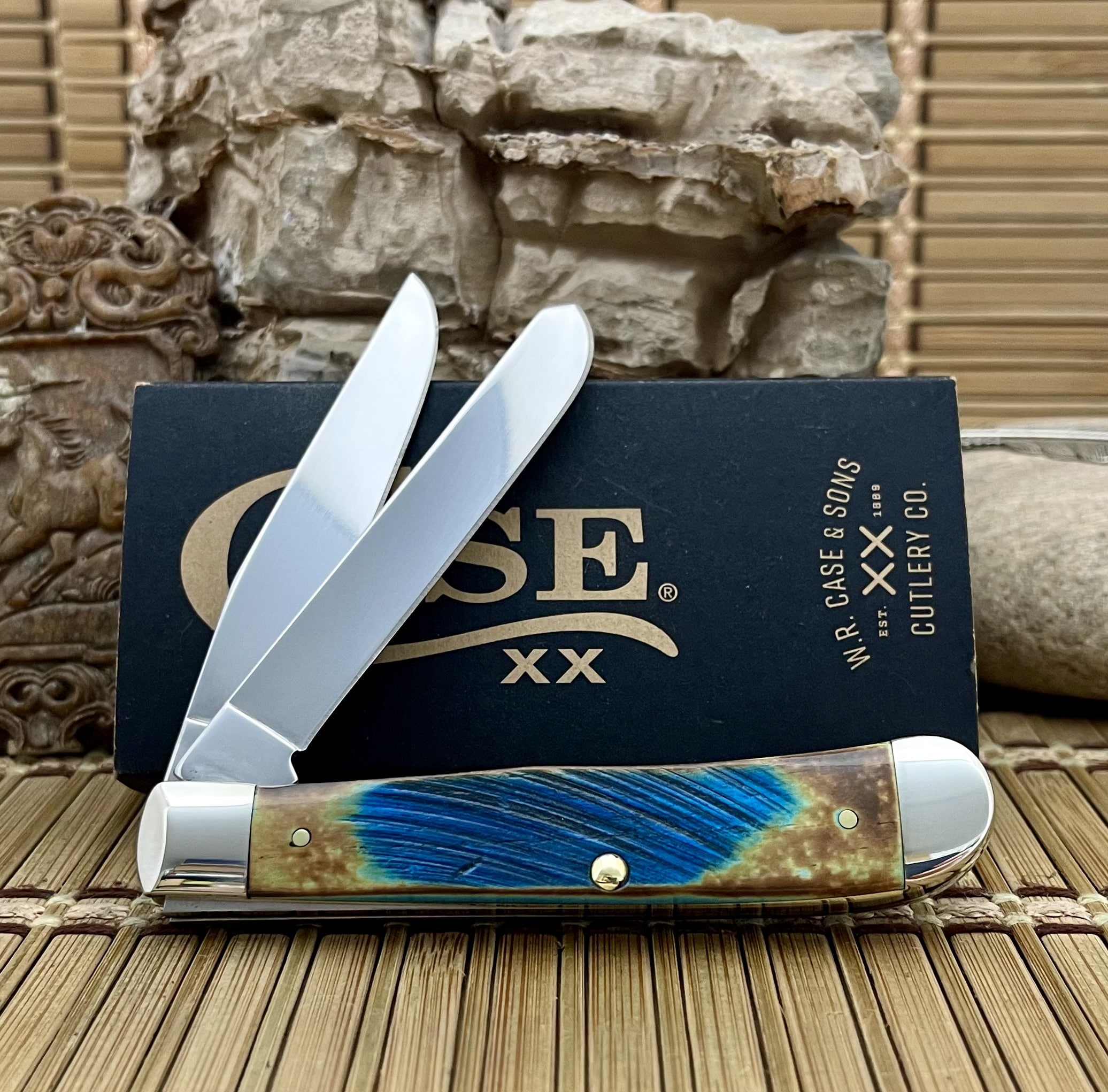 Case XX Trapper Pocket Knife - Pocket Worn Hand-Fired Mediterranean Blue Bone - Image 2