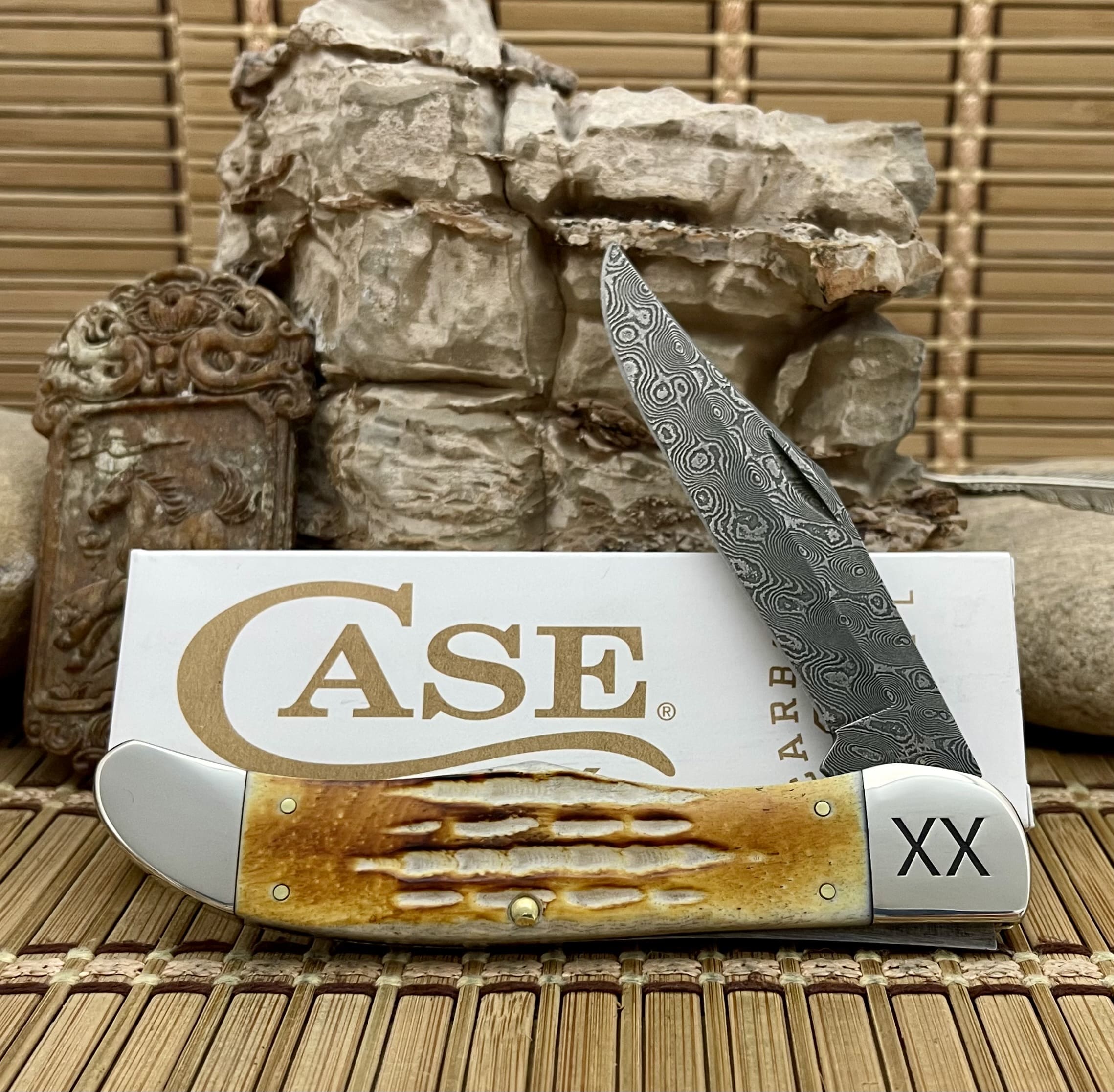 Case XX Damascus Folding Hunter - Deep Canyon Natural Bone