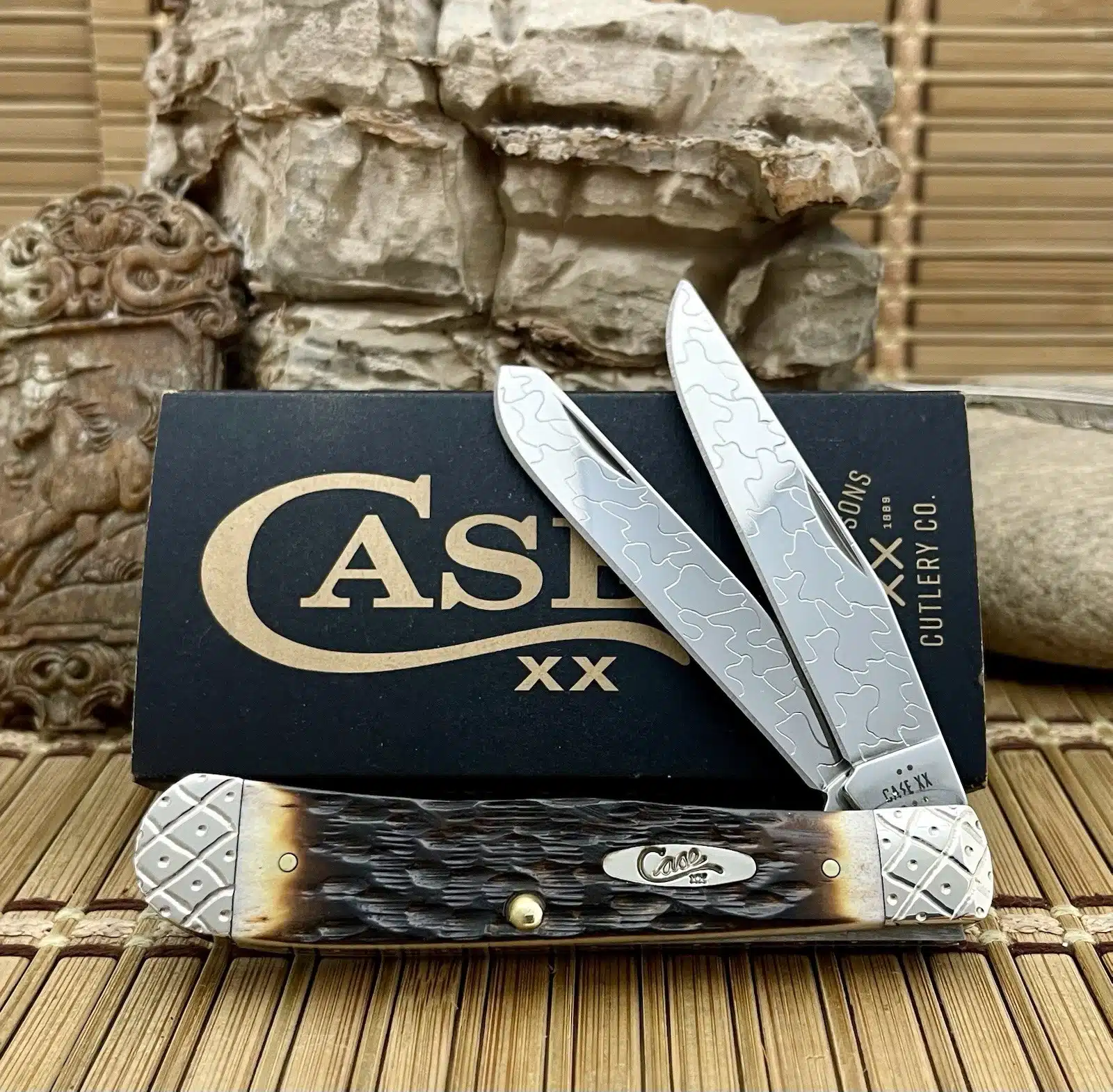 CUSTOM Case XX Trapper Pocket Knife - Hand-Fired Amber Bone Pocket Clip - #031/100 - Image 5