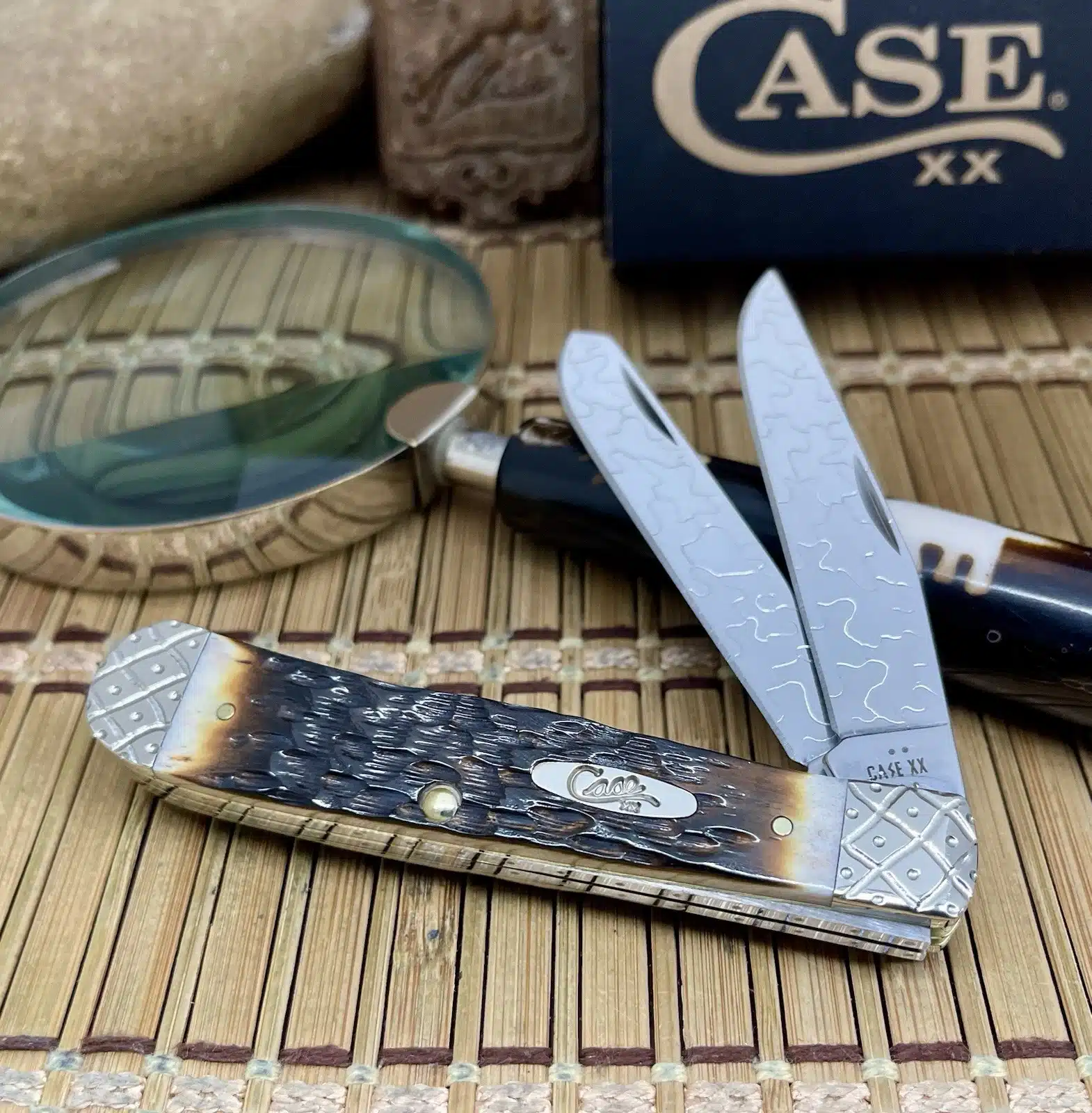 CUSTOM Case XX Trapper Pocket Knife - Hand-Fired Amber Bone Pocket Clip - #031/100 - Image 3