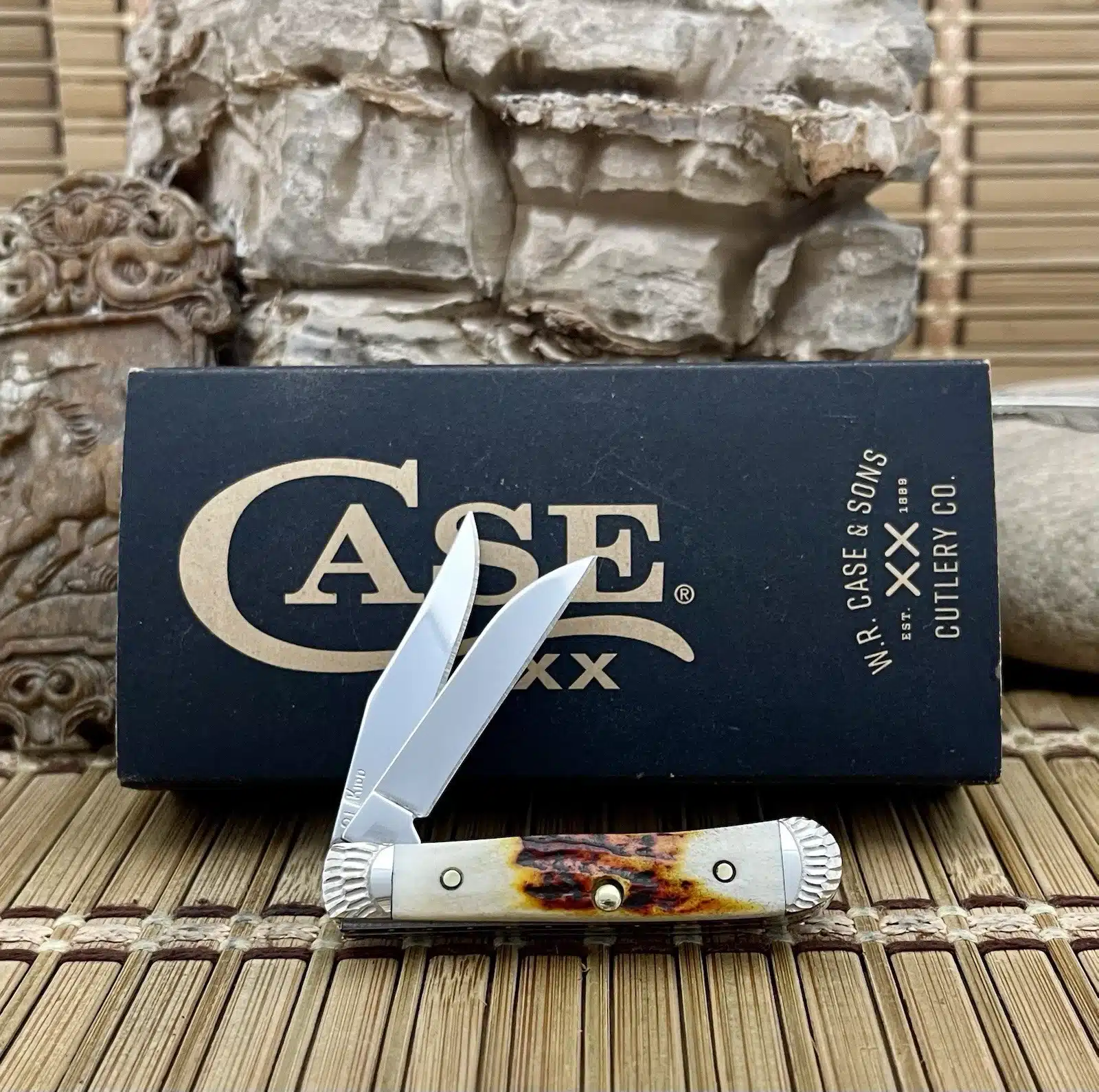 CUSTOM Case XX Tiny Trapper Pocket Knife - Genuine Red Stag Engraved - #01/50 - Image 4