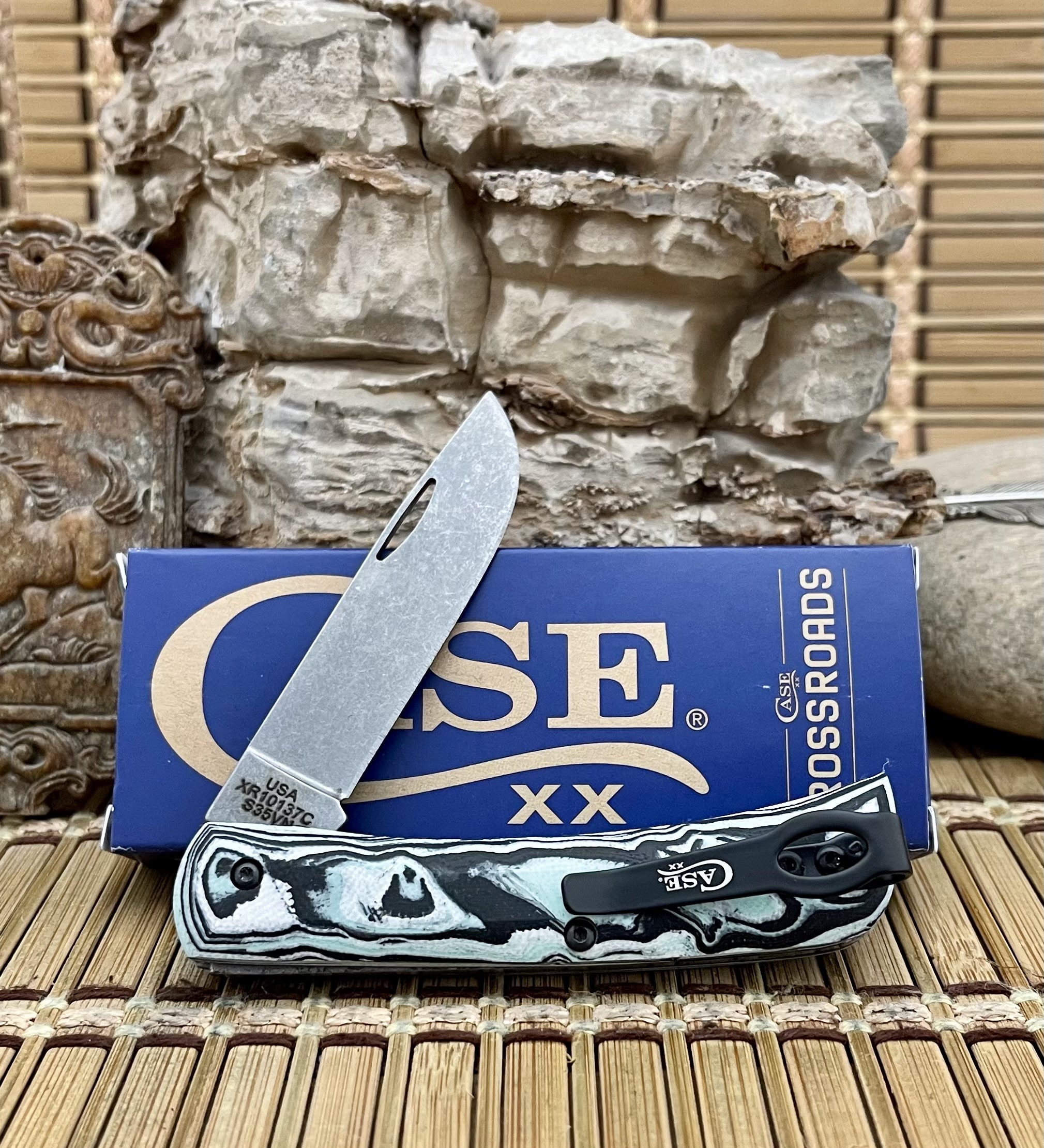 Case XX Seafoam Green Burl G-10 Crossroads XR S35VN Sod Buster Jr Knife w/Clip - Image 2
