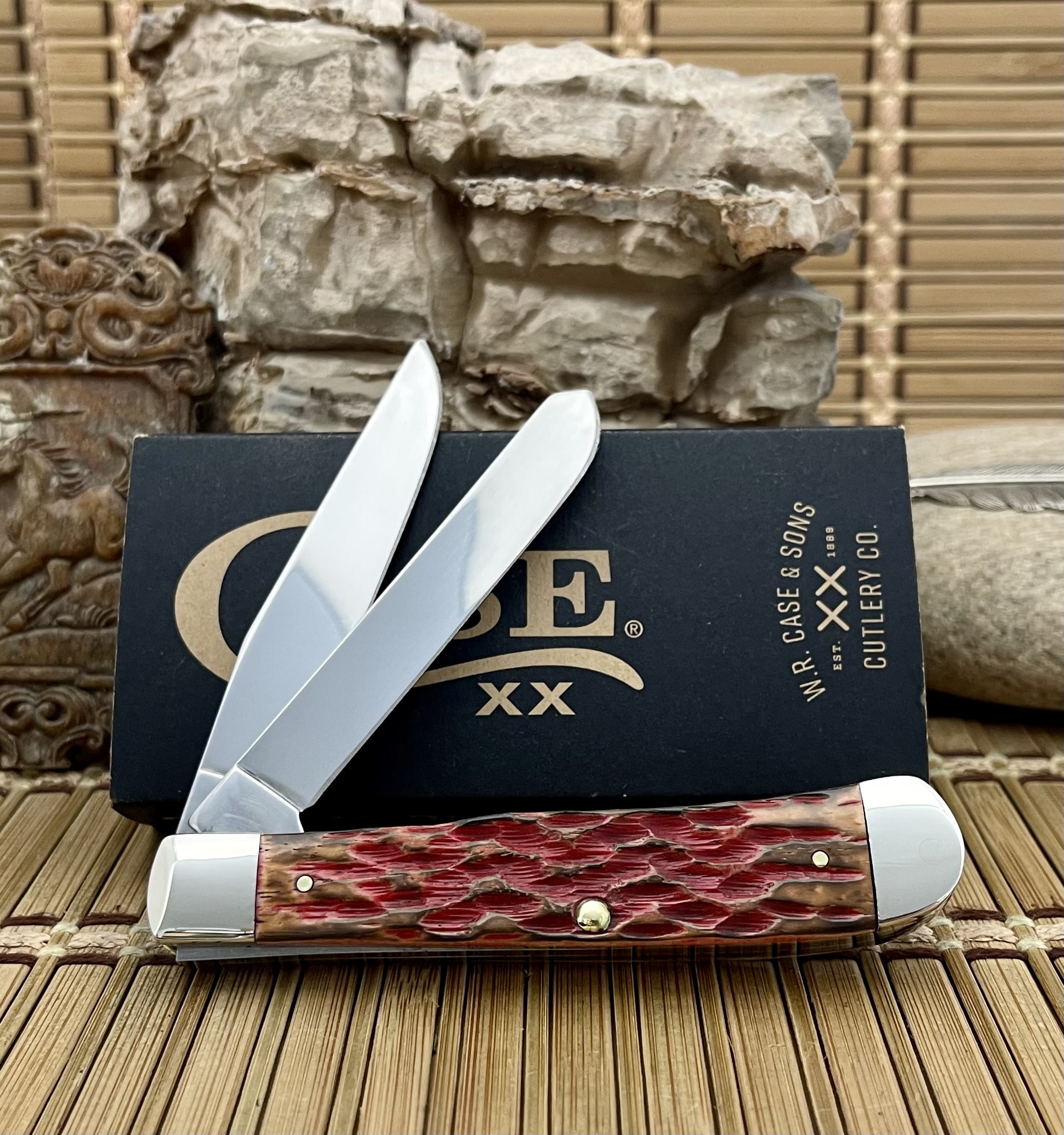 Premium Case XX Hand Fired Cherry Pie Bone Trapper Knife - Image 3