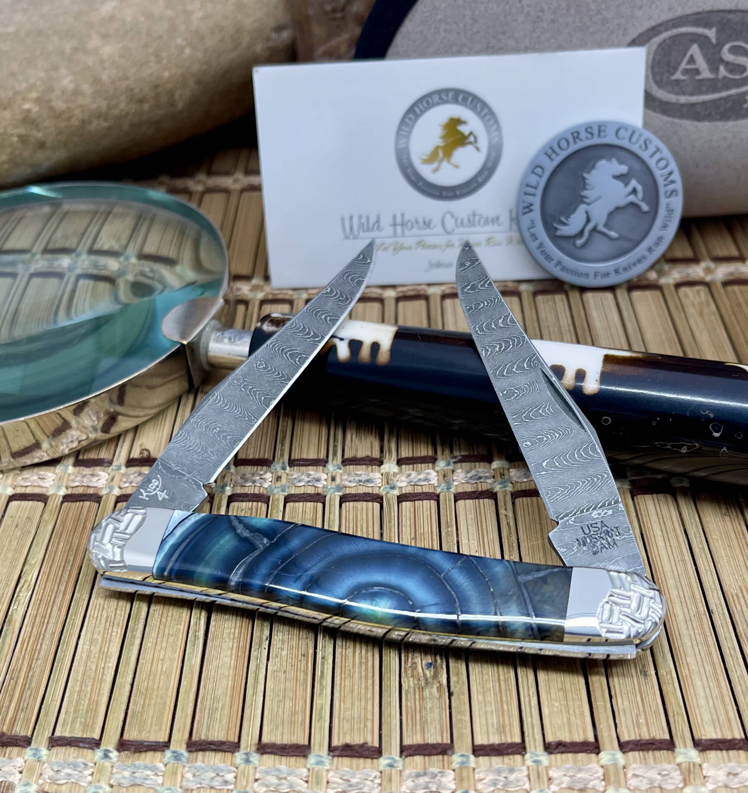 Case XX Wild Horse Custom Blue Cross-Cut Mammoth Damascus Muskrat Pocket Knife #04 - Image 5