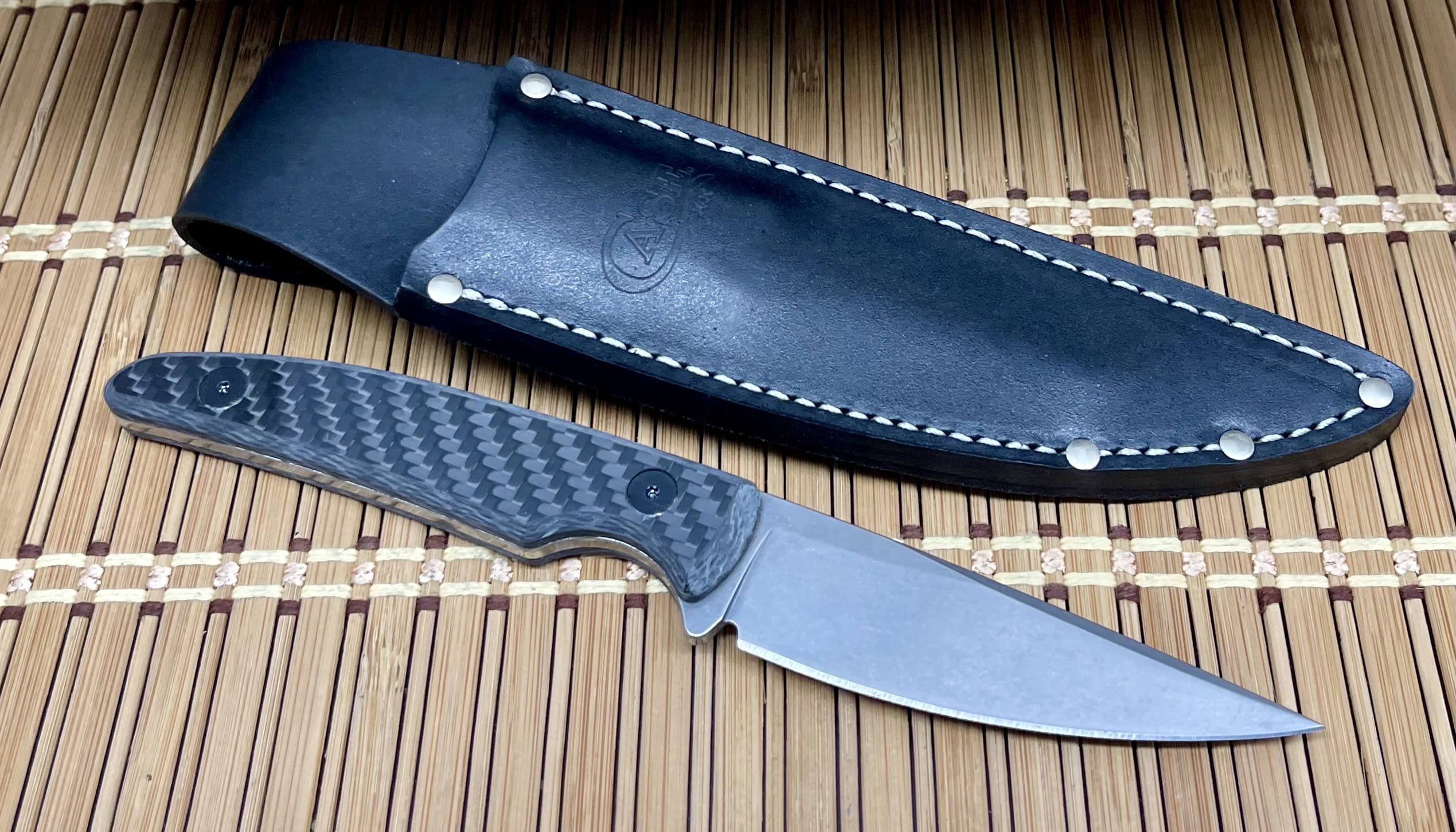 Case XX Chris Taylor Carbon Fiber Weave CT2 S35VN Drop Point Hunter Knife - Image 2