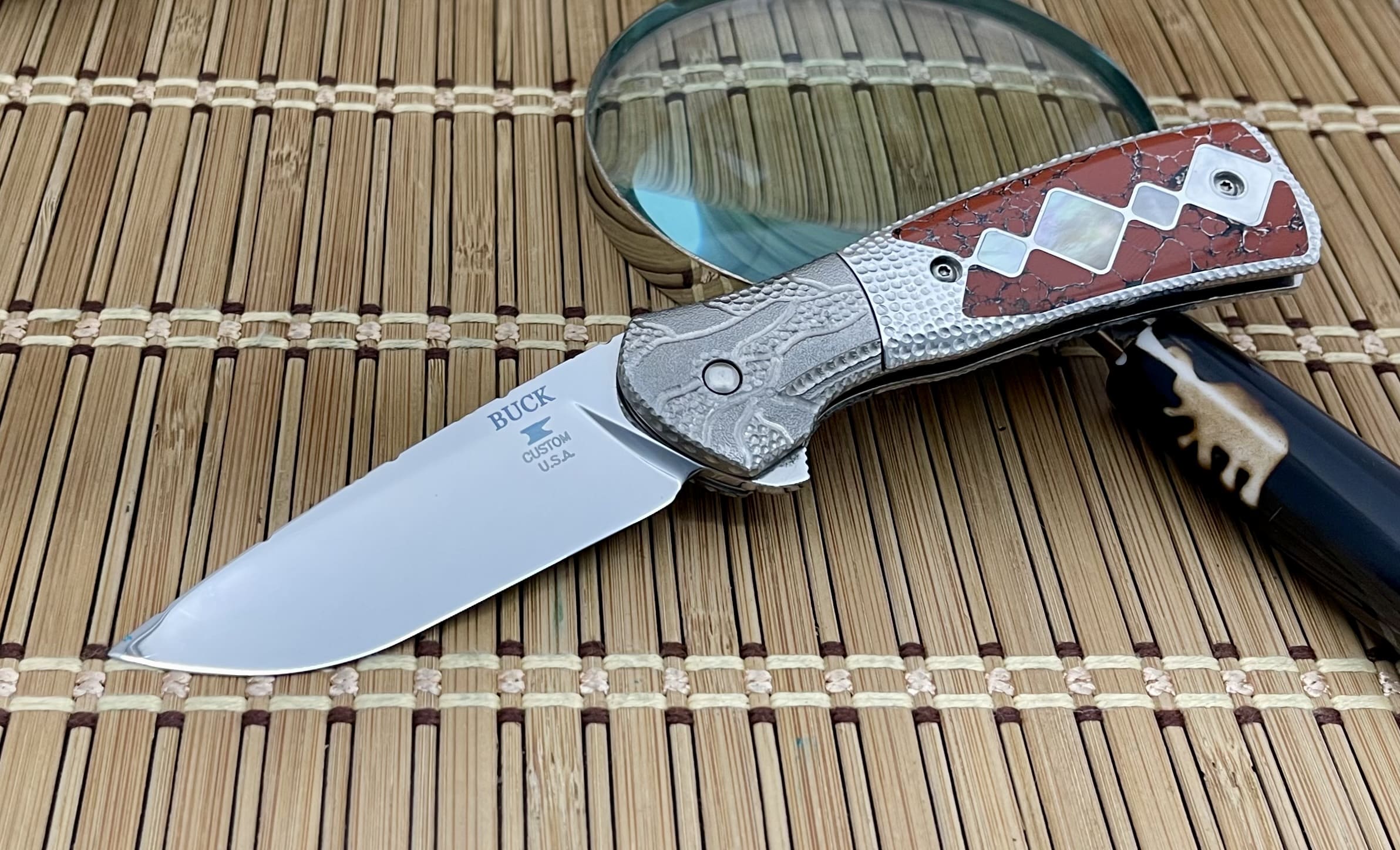 Buck 336 Paradigm Legacy Limited Edition Painted Pony Pocket Knife #73 of 150 - Image 2