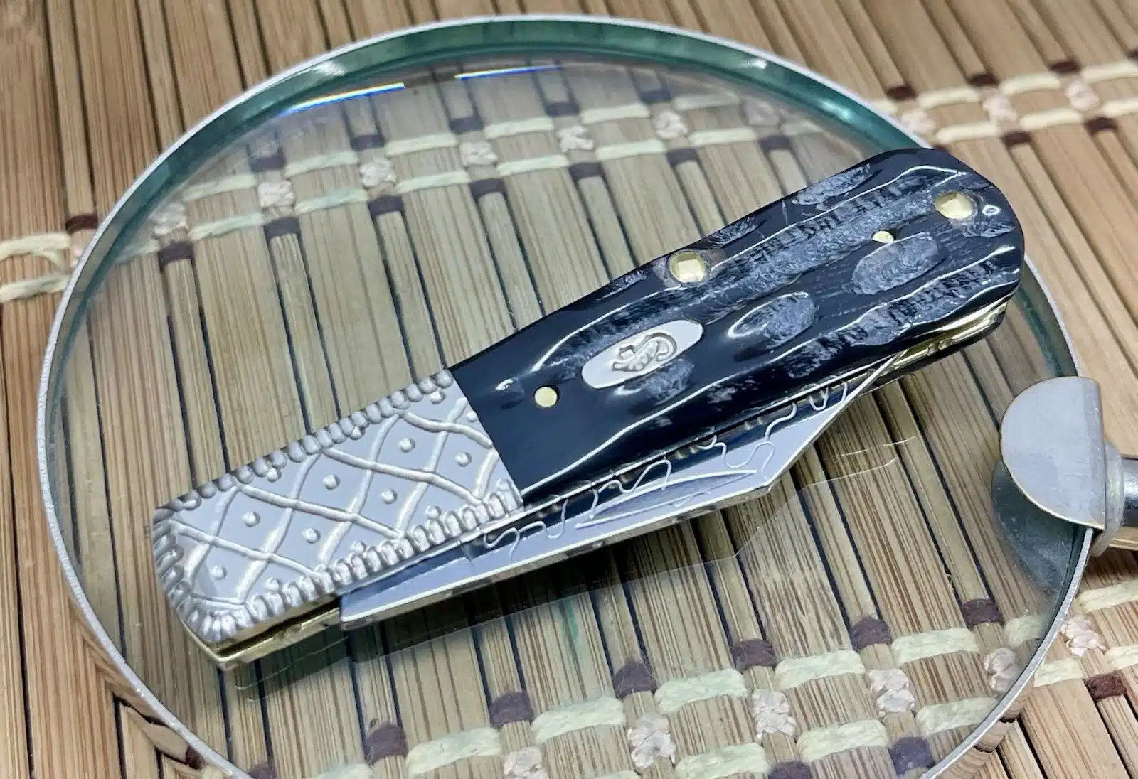 Case XX Wild Horse Custom Genuine Buffalo Horn Barlow Pocket Knife #05 - Image 3