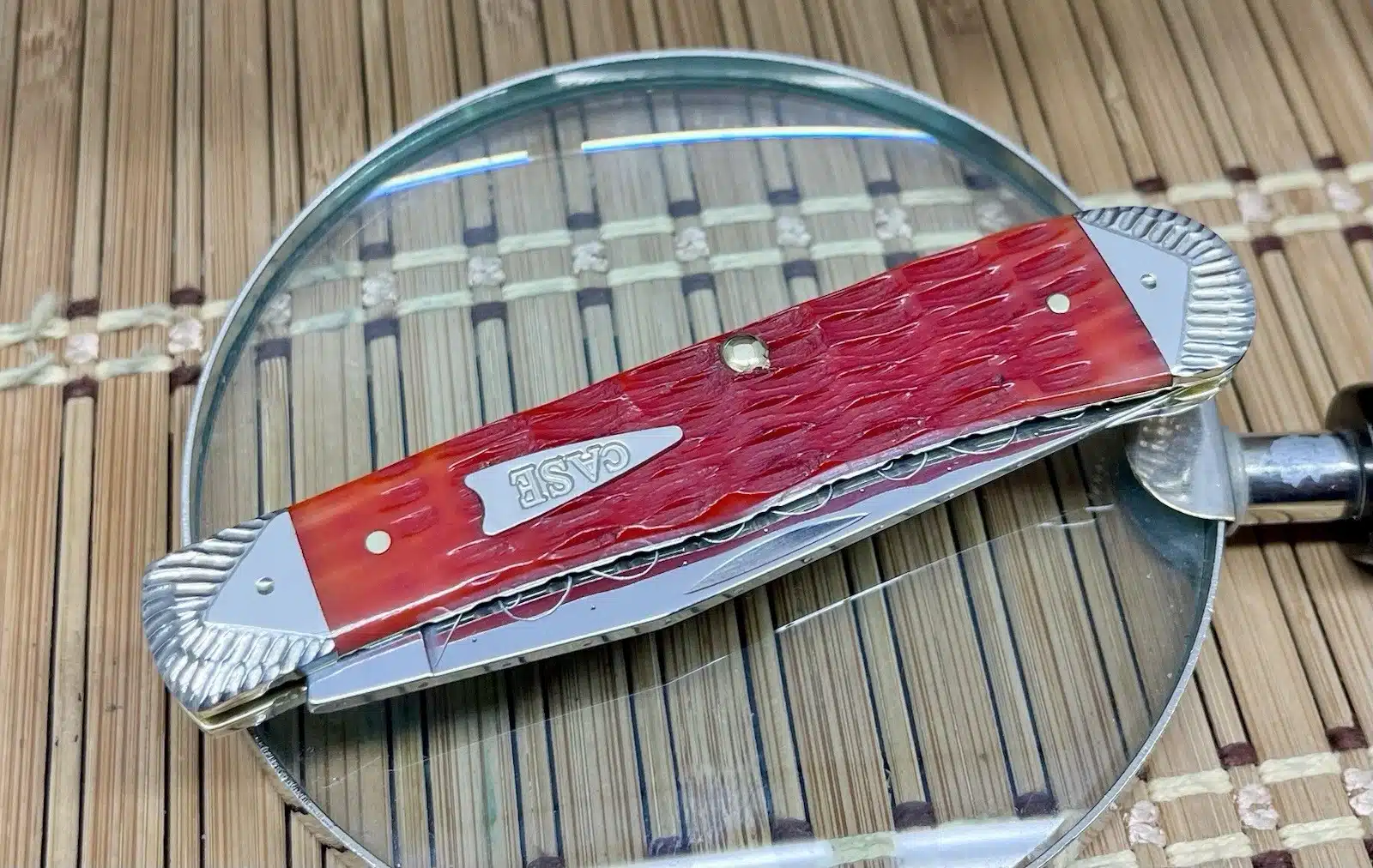 Case XX USA Custom Indian Paintbrush Bone Engraved Trapper Pocket Knife w/Clip #01 - Image 2
