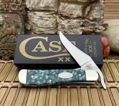 Case XX USA 2023 Sparxx Green Kirinite 71383 Stainless Russlock Pocket Knife