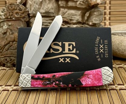 Case XX USA Beautiful Custom Black Salmon Engraved Trapper Pocket Knife - Image 3