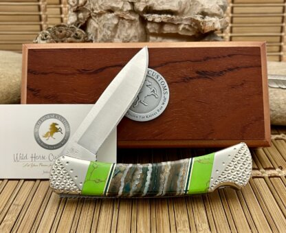 Buck 110 USA Wild Horse Custom Green Mammoth Tooth & Gaspeite Hunter Knife #1/1 - Image 5