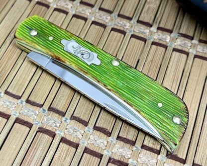 Case XX USA 2024 Hand-Fired Lime Green Barnboard Bone Sod Buster Jr. Knife - Image 2