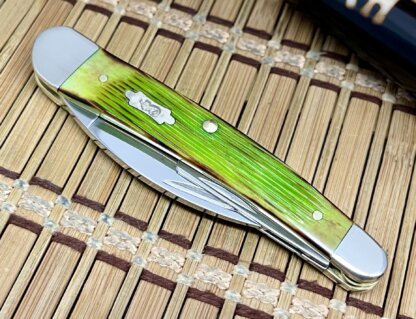 Case XX USA 2024 Hand-Fired Lime Green Barnboard Bone Seahorse Whittler Knife - Image 2