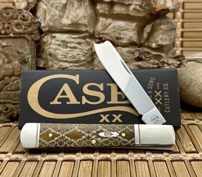 Case XX USA Antique Bone Gold Edition Magicians Rattlesnake & Barbed Wire Razor Barlow Knife