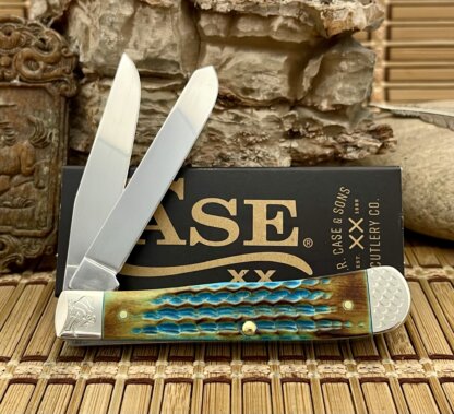 Case XX USA 2024 Sea Dragon Bone Bell Shield Engraved Bolster Trapper Knife - Image 2