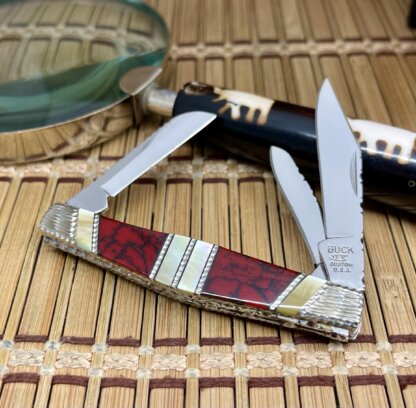 Buck 303 USA Painted Pony Gold Lip Pearl & Bloody Jasper Cadet Knife - Image 3