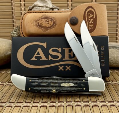 Case XX USA Jigged Buffalo Horn 65030 Large Folding Hunter Knife w/Sheath