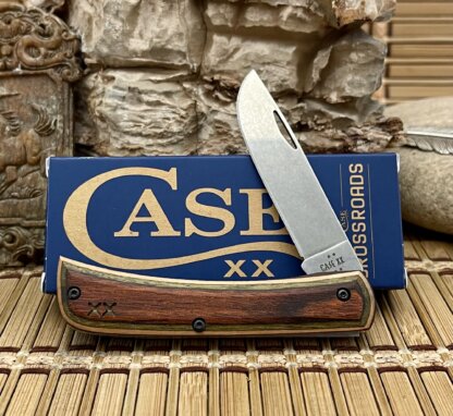 Case XX USA Green/Brown Laminate Wood XR Crossroads S35VN Sod Buster Jr Knife