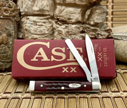 Case XX USA Pocket Worn Corn Cob Jig Old Red Bone 10308 Baby Doc Knife