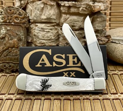 Case XX USA White Pearl DEER SCENE 1/500 Trapper Knife